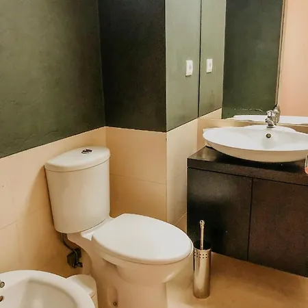 Near The And Marina * 波尔蒂芒